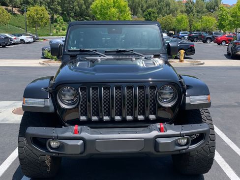 Used 2019 Jeep Wrangler Unlimited Rubicon AWD/4WD image 4