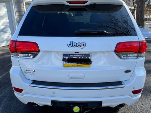 Used 2019 Jeep Grand Cherokee Overland image 5