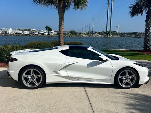 Used 2024 Chevrolet Corvette Stingray Coupe w/ 1LT RWD image 1