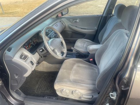 Used 1999 Honda Accord LX image 10