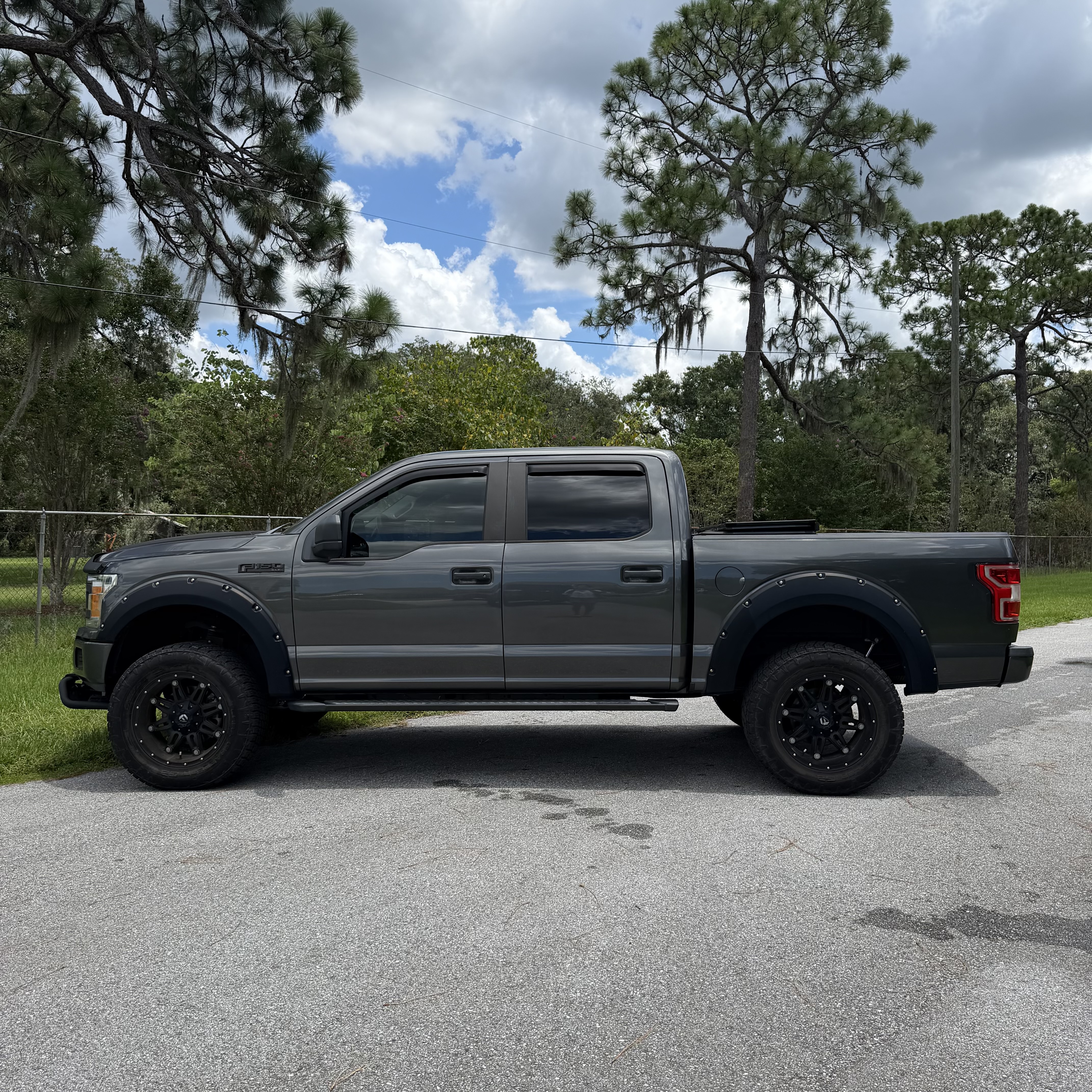 Used 2020 Ford F150 XL w/ Equipment Group 101A Mid RWD image 12