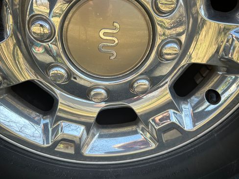 Used 2013 Ford F250 King Ranch w/ King Ranch w/Chrome Pkg image 16