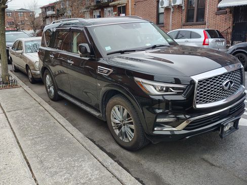 Used 2019 INFINITI QX80 Luxe w/ Proassist Package image 12