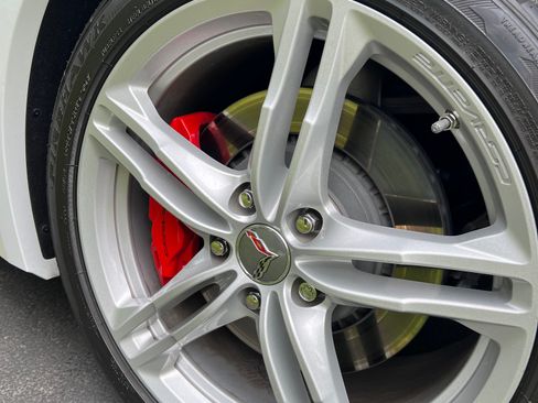 Used 2016 Chevrolet Corvette Stingray Coupe w/ 2LT Preferred Equipment Group RWD image 16