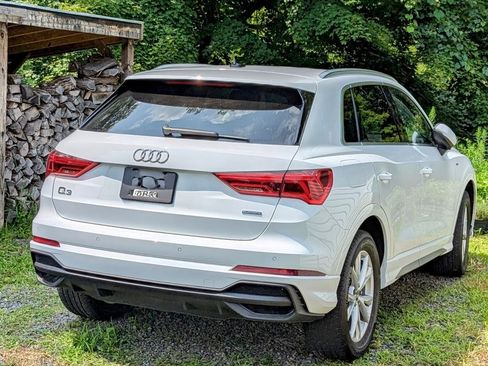 Used 2021 Audi Q3 2.0T Premium Plus w/ Premium Plus Package image 2