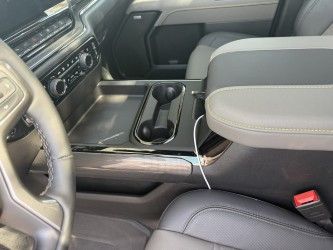 Used 2026 Chevrolet Silverado 2500 ZR2 AWD/4WD image 12