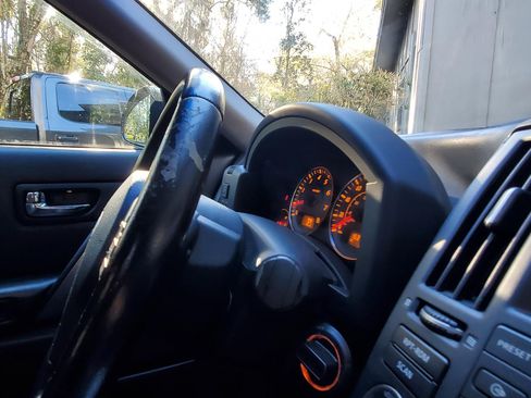 Used 2007 INFINITI FX35 2WD w/ Sport Suspension Tuning Pkg image 12