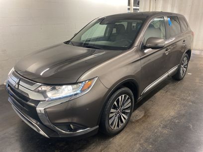 Used 2020 Mitsubishi Outlander SE