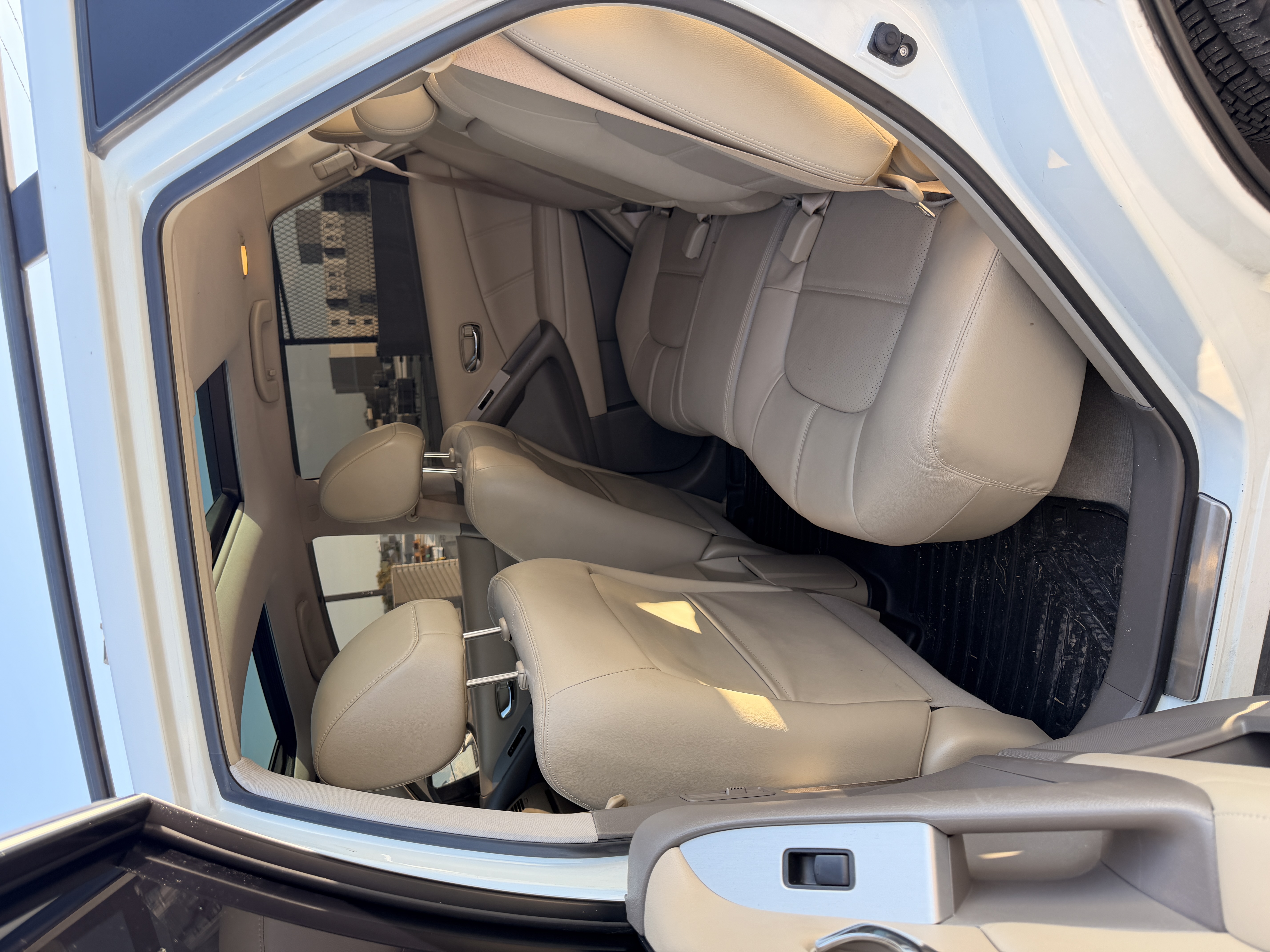 Used 2014 Nissan Murano SL w/ Navigation Package FWD image 2