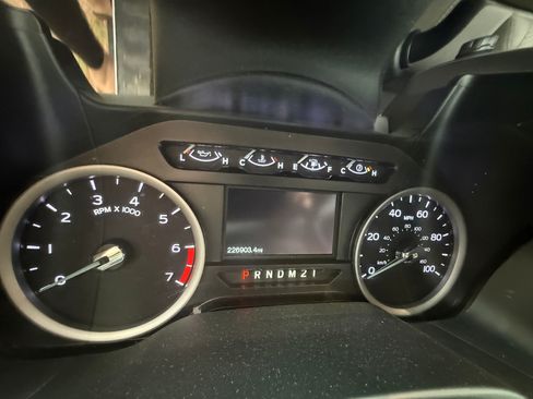 Used 2019 Ford F250 XLT image 9