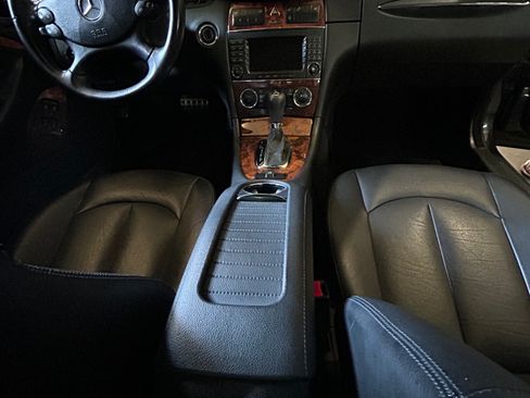 Used 2009 Mercedes-Benz CLK 350 Cabriolet image 9