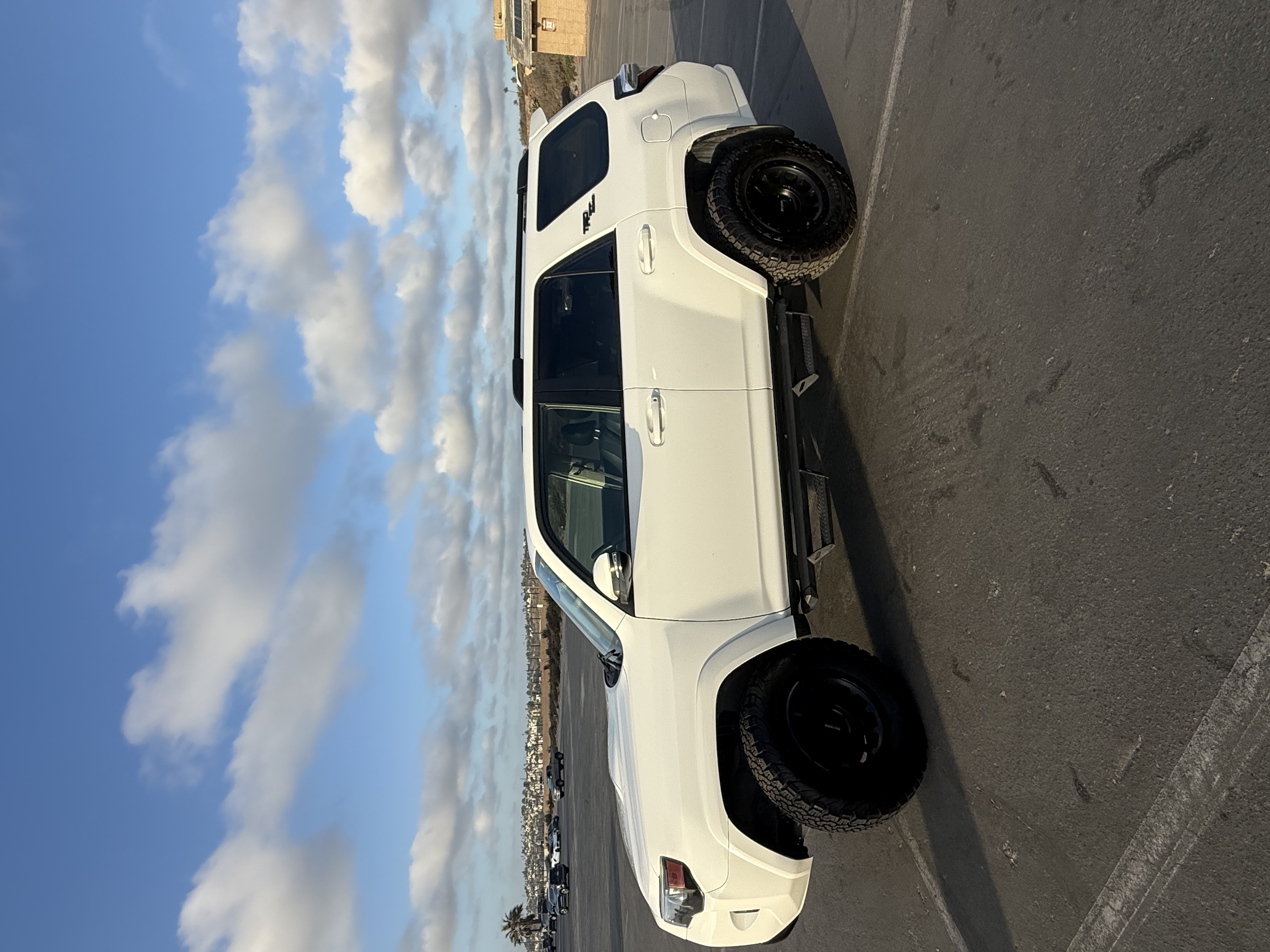 Used 2021 Toyota 4Runner TRD Off-Road Premium AWD/4WD image 5