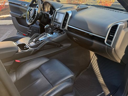 Used 2015 Porsche Cayenne Diesel image 13