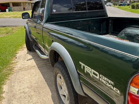 Used 2002 Toyota Tacoma PreRunner RWD image 5