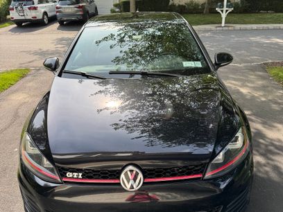 Used 2015 Volkswagen GTI SE