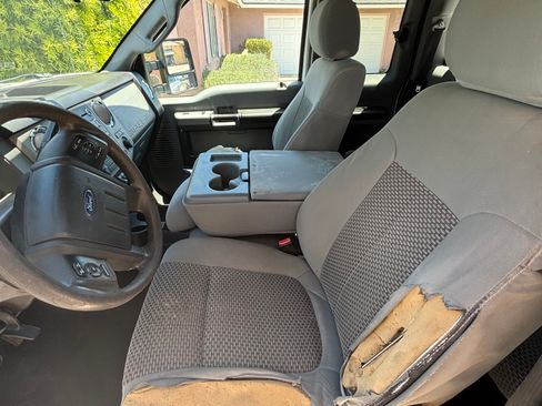 Used 2013 Ford F250 XLT w/ XLT Value Pkg AWD/4WD image 5