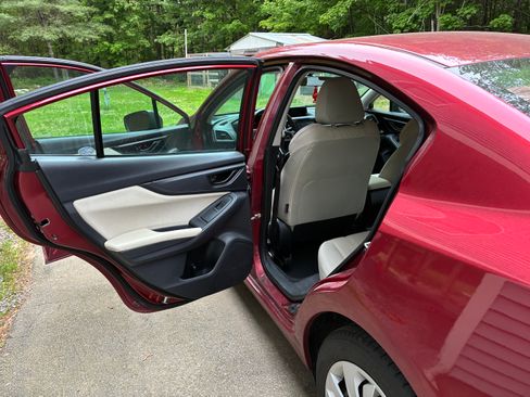 Used 2018 Subaru Impreza 2.0i AWD/4WD image 12
