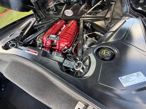 Used 2025 Chevrolet Corvette Z06 RWD image 14