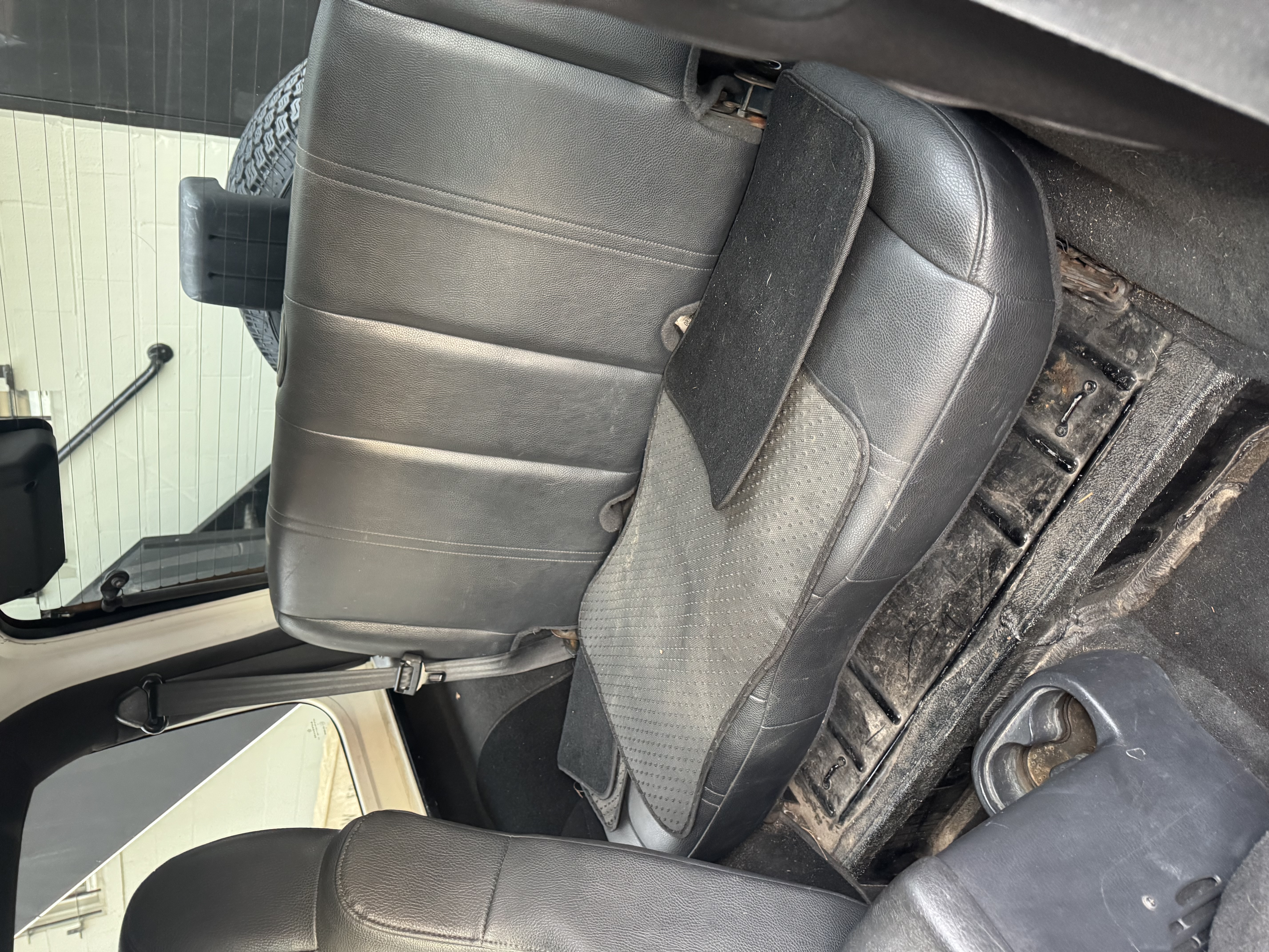 Used 2003 Jeep Wrangler X AWD/4WD image 9