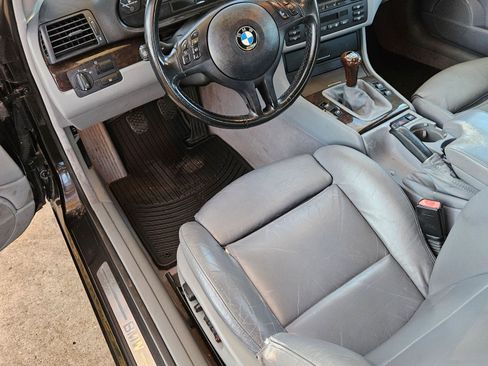 Used 2002 BMW 325Ci Coupe image 8