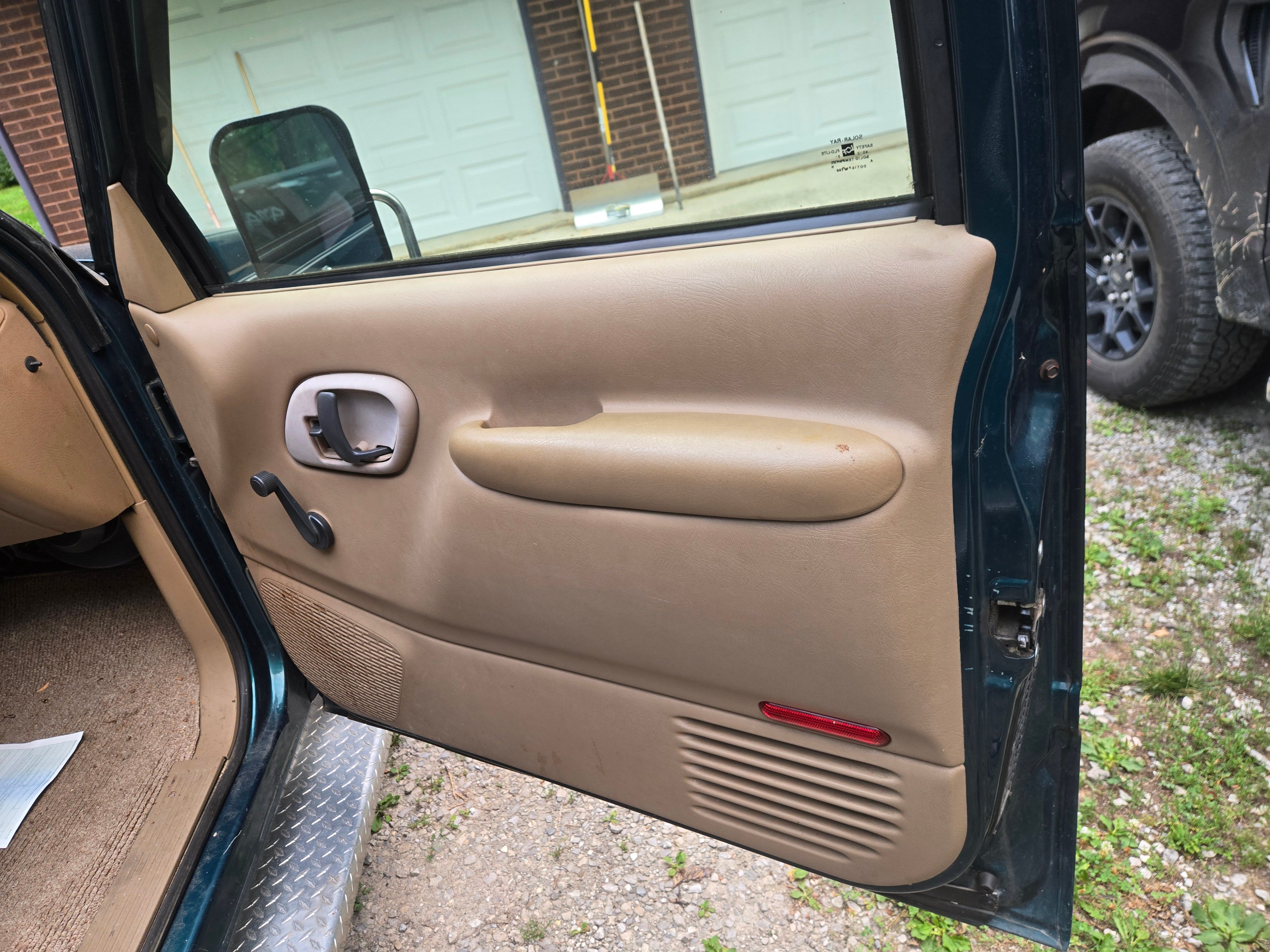 Used 1995 Chevrolet Silverado 3500 2WD Regular Cab image 5