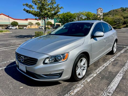 Used 2014 Volvo S60 T5 image 5