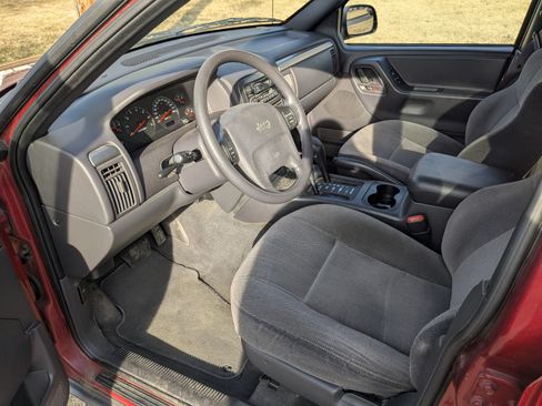 Used 2001 Jeep Grand Cherokee Laredo image 9