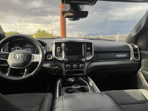 Used 2022 RAM 1500 Big Horn w/ Night Edition image 12