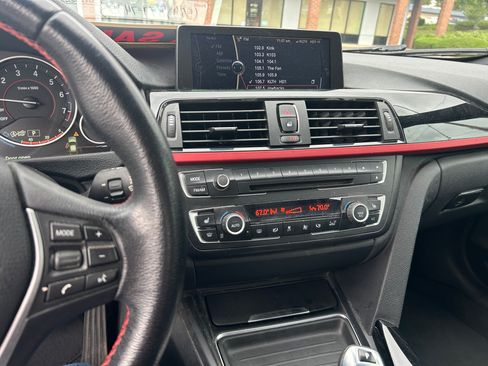 Used 2013 BMW 328i xDrive Sedan image 10