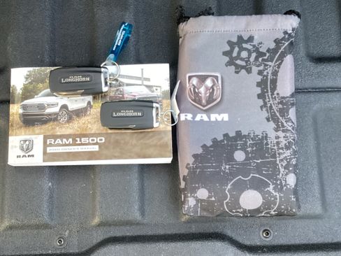 Used 2020 RAM 1500 Limited image 30