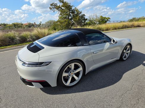 Used 2024 Porsche 911 Targa 4S image 6