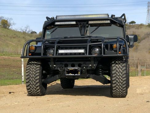 Used 1996 HUMMER H1 4-Door Hard Top image 12