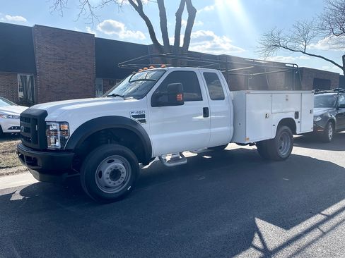 Used 2008 Ford F450 2WD SuperCab Super Duty image 1