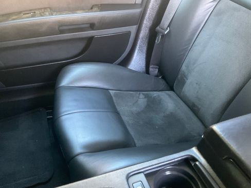 Used 2006 Cadillac STS V image 15