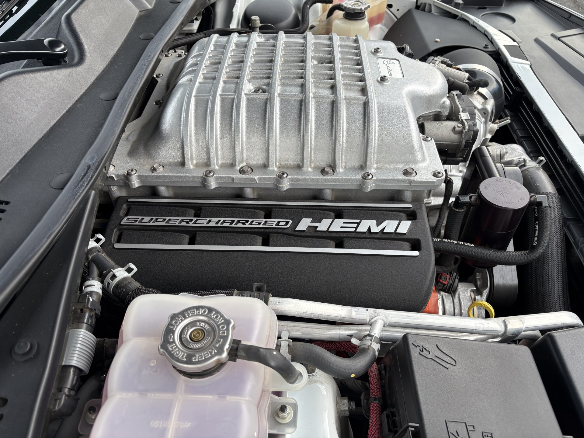 Used 2016 Dodge Challenger SRT Hellcat RWD image 17