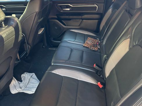 Used 2019 RAM 1500 Big Horn RWD image 6