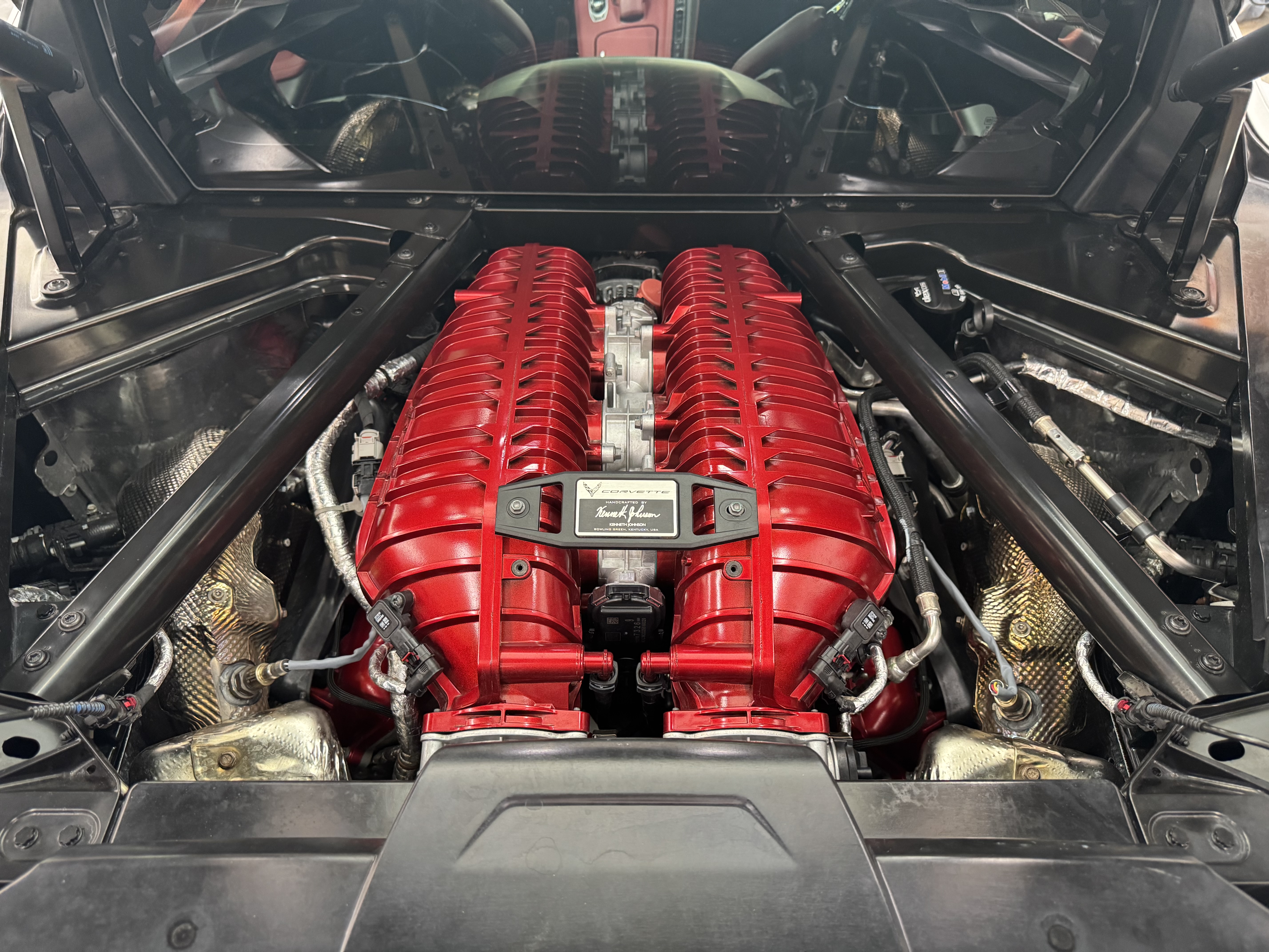 Used 2024 Chevrolet Corvette Z06 w/ Z07 Performance Package RWD image 22