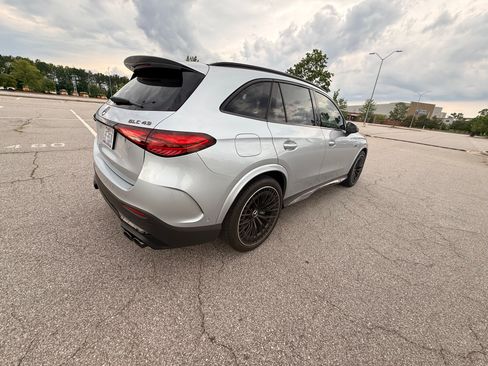 Used 2024 Mercedes-Benz GLC 43 AMG 4MATIC image 11