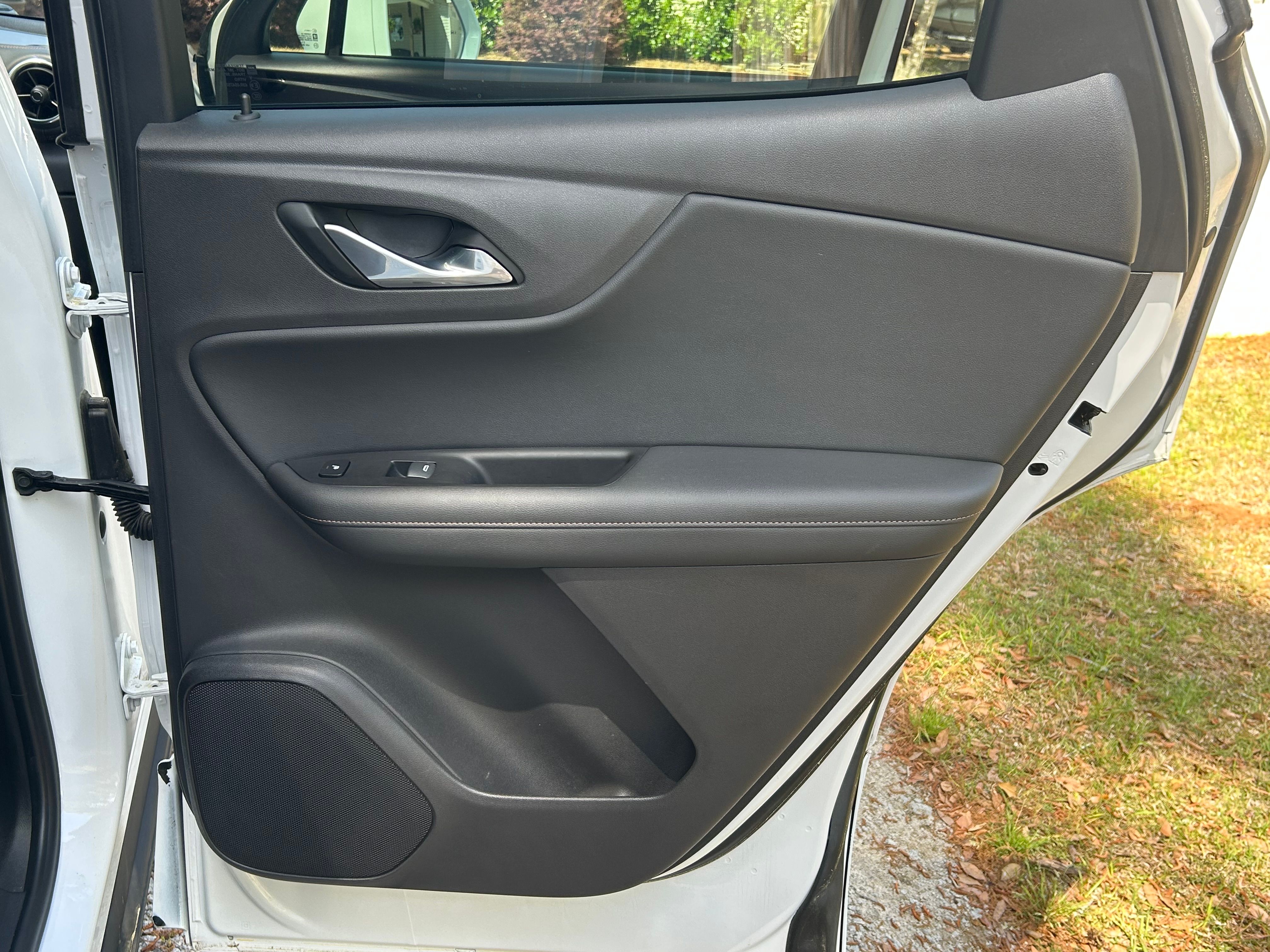 Used 2019 Chevrolet Blazer Premier w/ Sun and Wheels Package FWD image 26
