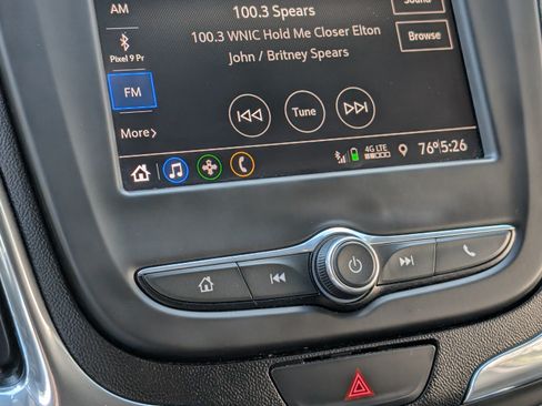 Used 2020 Chevrolet Equinox LT image 29