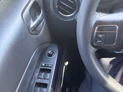 Used 2017 Jeep Patriot Sport w/ Power Value Group image 2