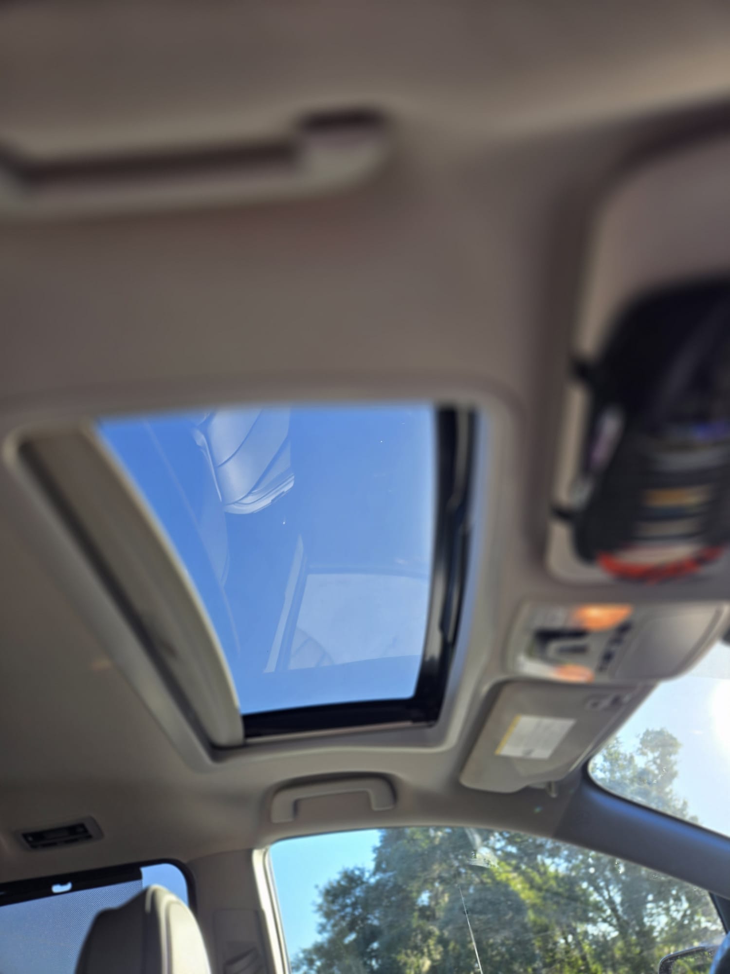 Used 2018 Toyota Sienna XLE w/ XLE Navigation Package FWD image 8