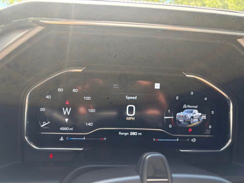 Used 2025 GMC Sierra 1500 Denali AWD/4WD image 13