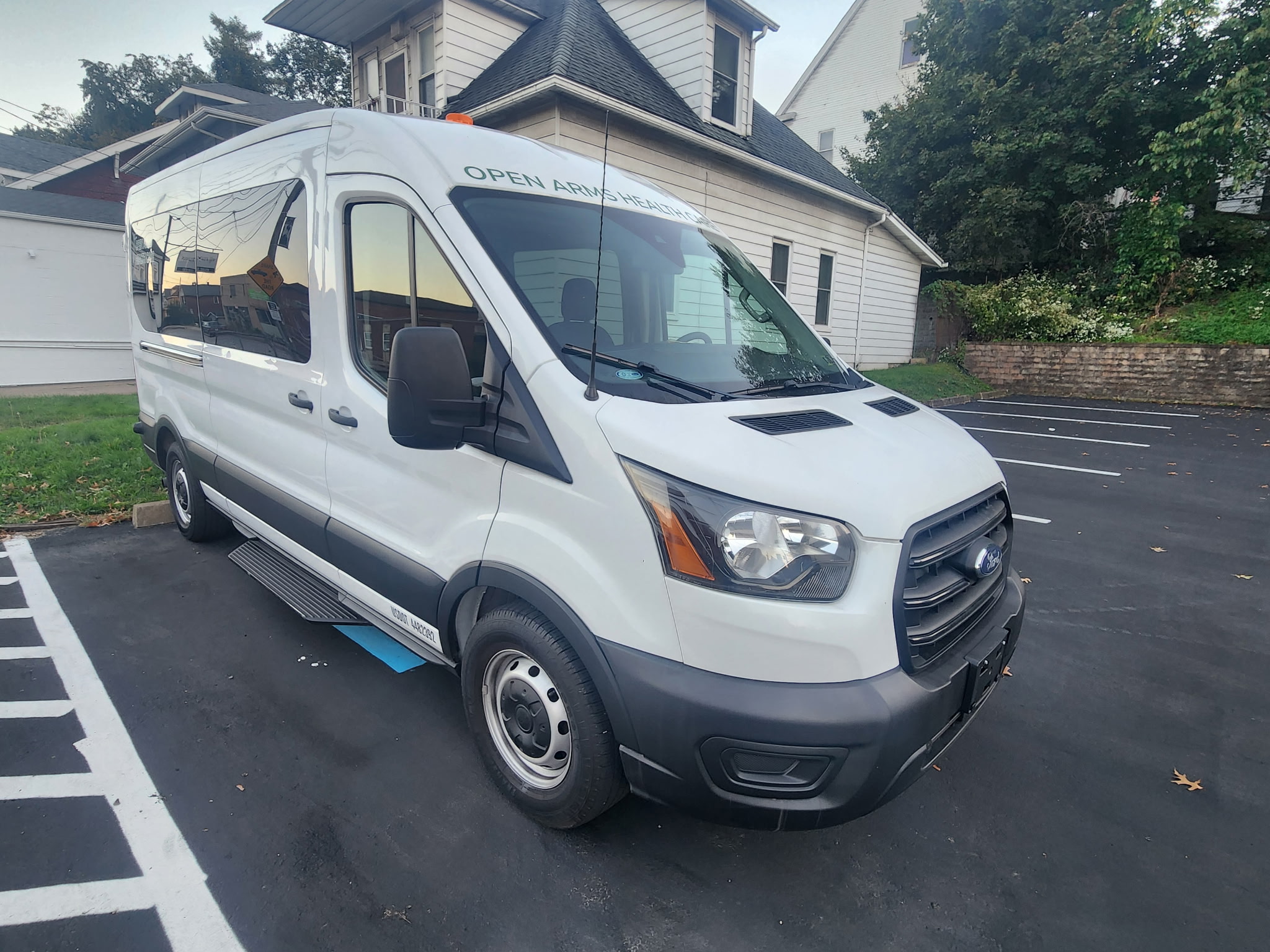 Used 2020 Ford Transit 350 XL RWD image 9