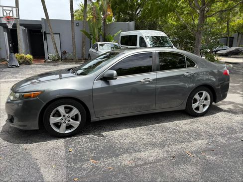 Used 2010 Acura TSX Sedan FWD image 1