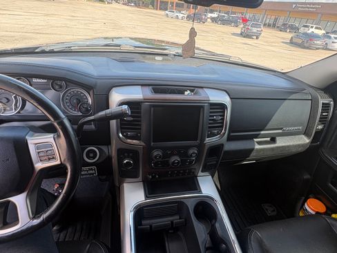 Used 2017 RAM 2500 Laramie w/ Sport Appearance Group AWD/4WD image 12