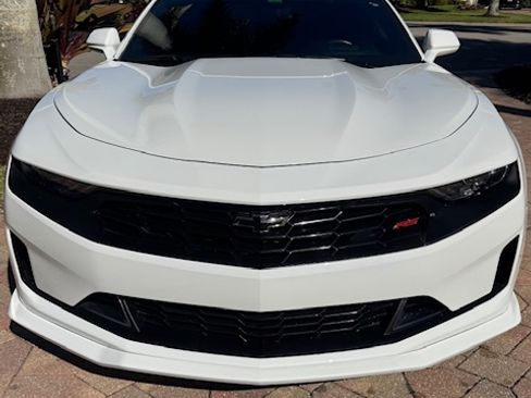 Used 2021 Chevrolet Camaro LT w/ LPO, Ground Effects Package image 2