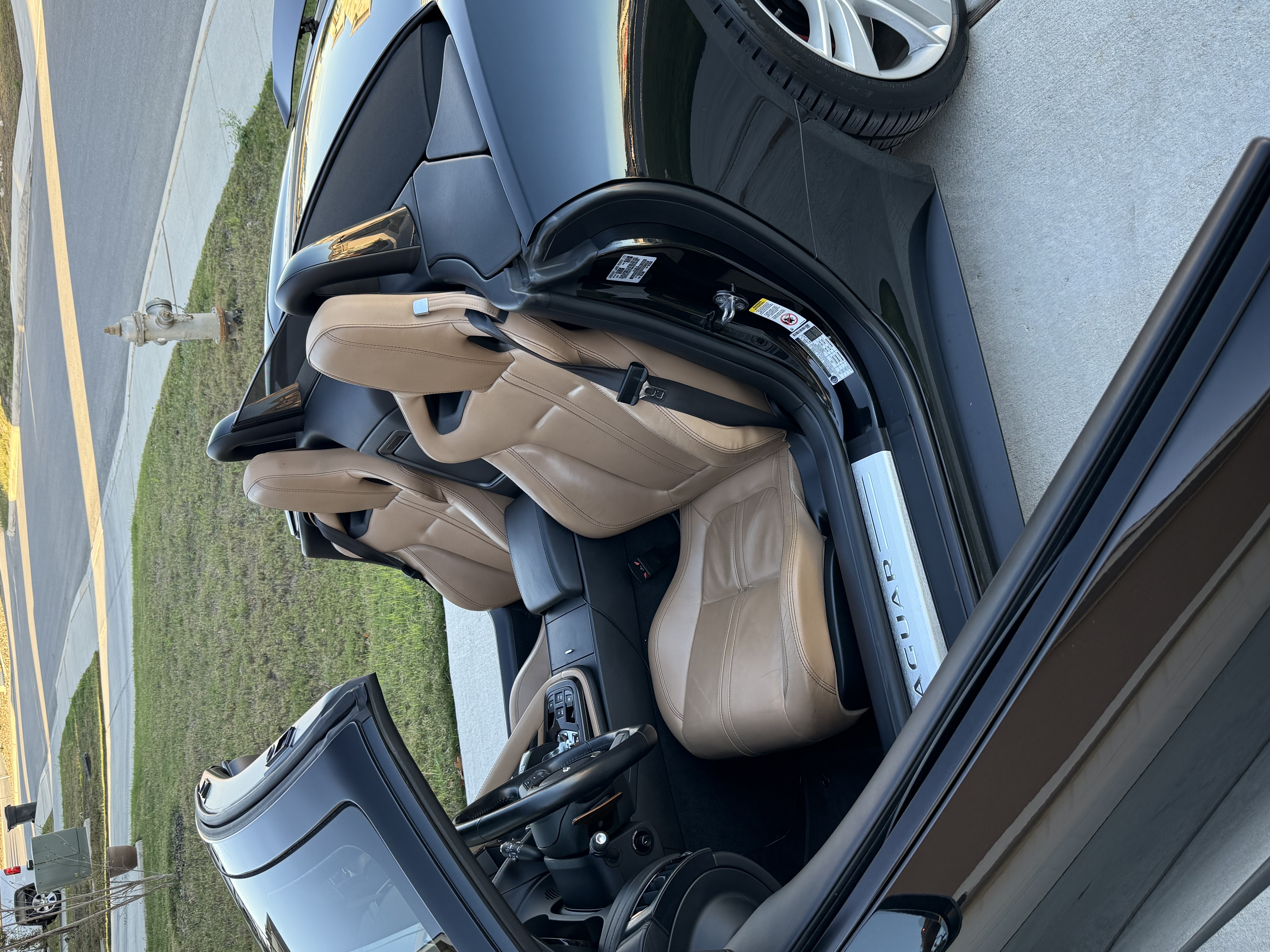 Used 2015 Jaguar F-TYPE S RWD image 11