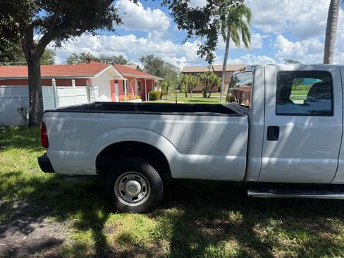 Used 2014 Ford F250 XL image 5