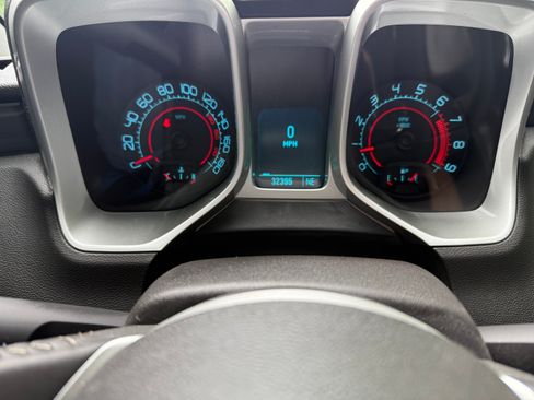 Used 2010 Chevrolet Camaro SS w/ RS Package RWD image 11
